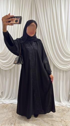 قماش ملكي اضافة قماش جاكار بالكم والجوانب ودانتيل اسود