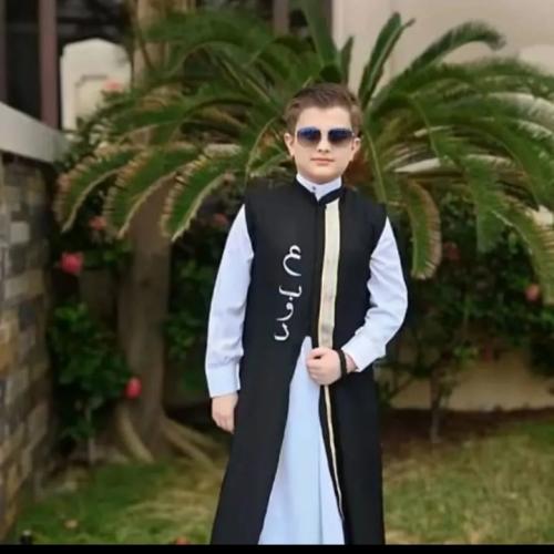 دقلات اطفال بالاسم بتصميم عصري