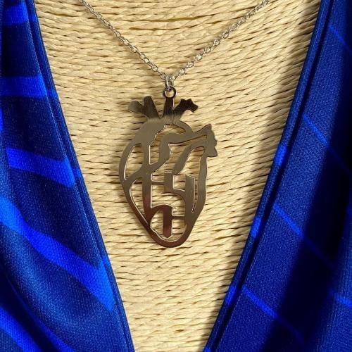 سلاسل نسائي على شكل قلب حقيقي