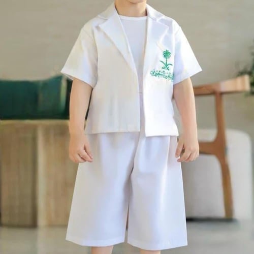 طقم جاكيت برمودة اليوم الوطني