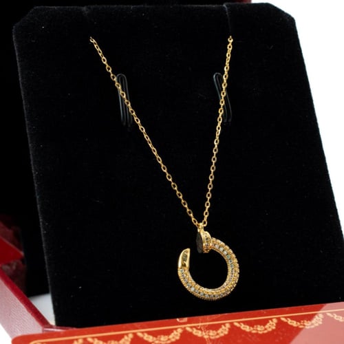 سلسال Aurelia Curve