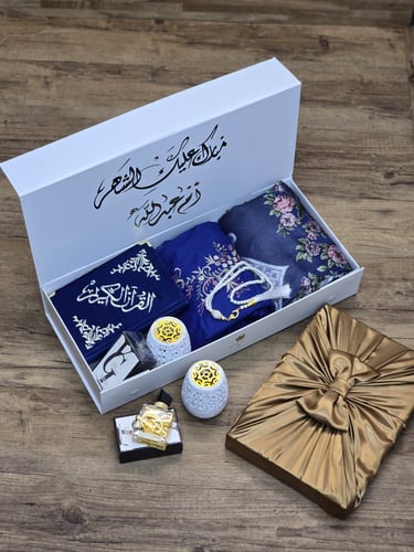 بوكس رمضان الفاخر – اختيارك الأنيق من رازال 🌙