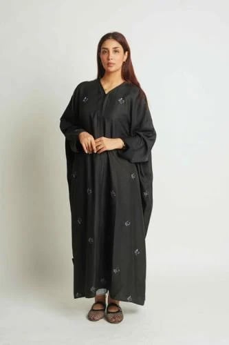عباية كتف فراشة تطريز كامل عباية ورود