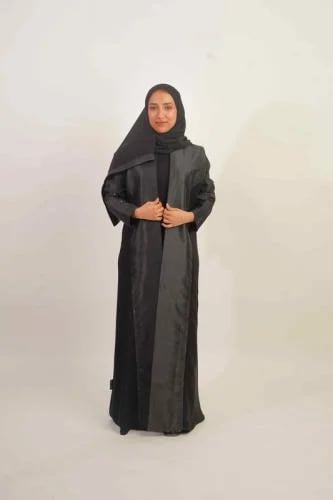 Shoulder abaya fabric for Mar from the front with a chain and stones