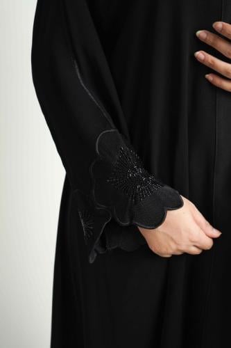 Royal fabric shoulder abaya with embroidered sleeve and beads
