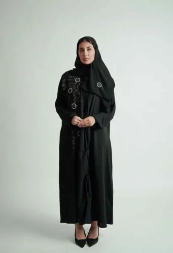 Black crepe fabric shoulder abaya with one side fu...