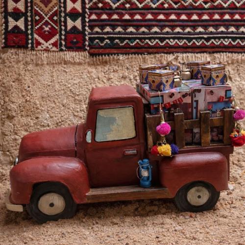 سيارة تراثية لتوزيعات