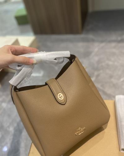 كوتش هادلي 25