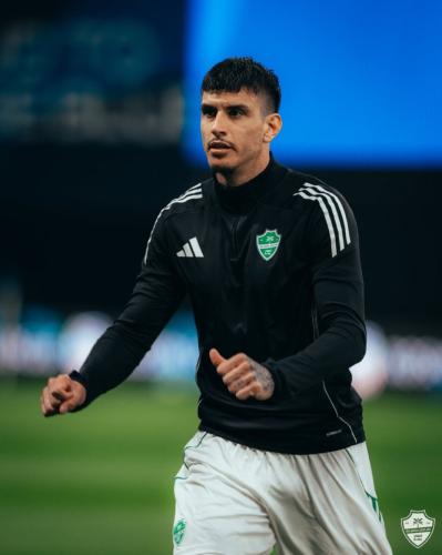سويتر الاسود الاهلي