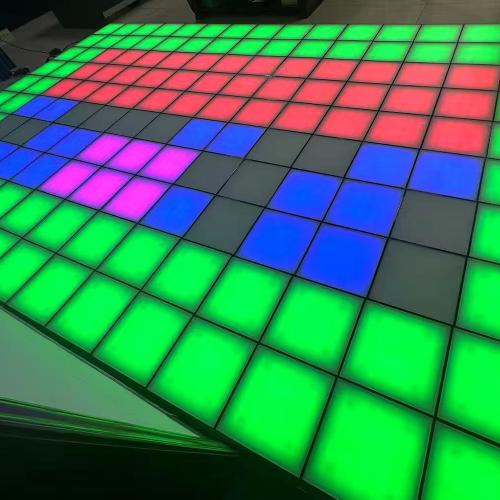 أرضية تفاعلية LED- القطعة