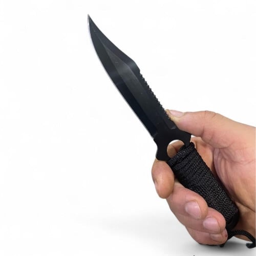 سكين حاده من الفولاذ مع جراب