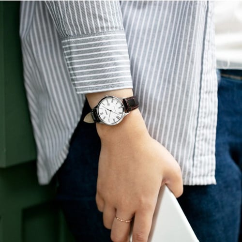 ساعة أورينت عصرية كوارتز نسائية - RF-QA0008S