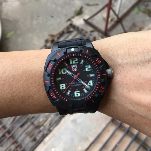 ساعة لوميناكس سينتري كوارتز الرجالية - XL.0215.SL