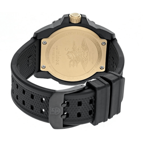 ساعة لوميناكس نافي سيل كوارتز رجالية - XS.3505