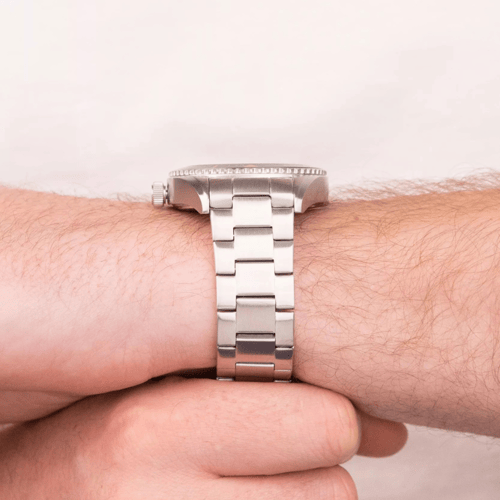 ساعة نوتيكا فين وورلد كوارتز رجالية - NAPFWS223