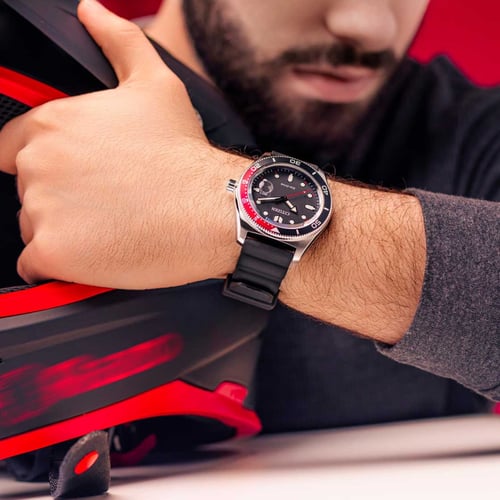 ساعة سيتيزن مارين إيكو درايف رجالية - AW1769‑10E