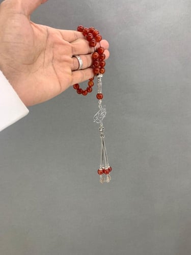 سبحه بالاسم بتصميم أنيق