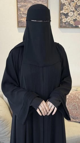 عبايه كتف كلوش