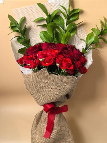 باقه ورد احمر