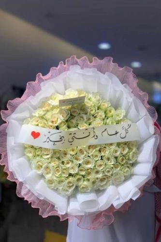 البوكية العملاق من الجوري الابيض