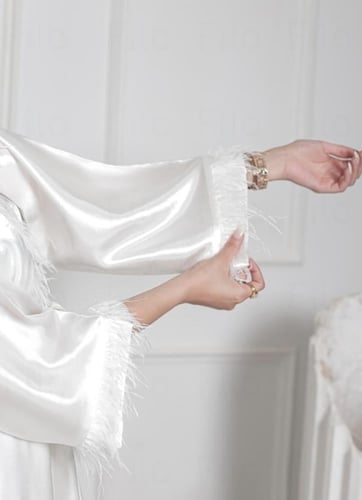 روب عروسه ريش كم وامام