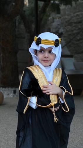 بشت أطفال بالاسم حسب الطلب