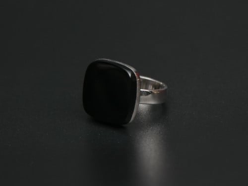 خاتم ملكي كلاسيكي مربع فضة عيار 925 - اسود