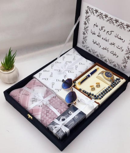 بوكس ملكي ماركة ديور