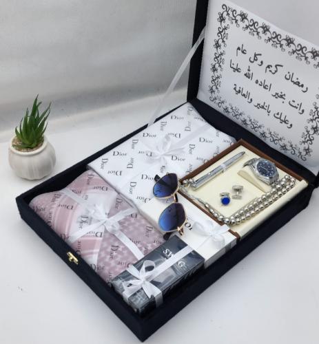 بوكس ملكي ماركة ديور