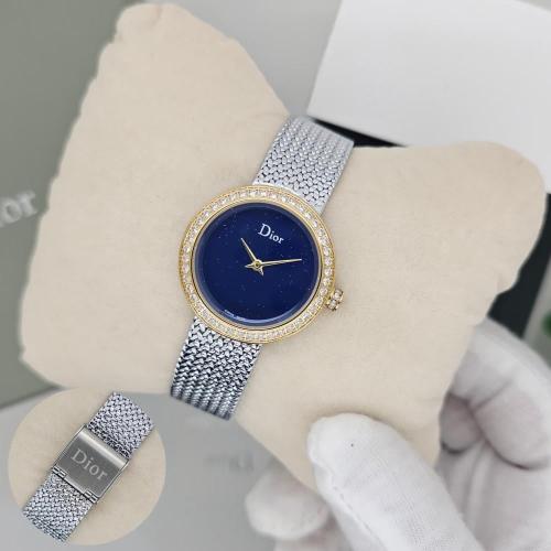 ساعة ديور النسائية