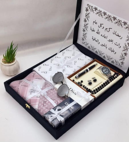 بوكس ملكي ماركة ديور