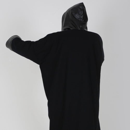 فروه جوخ شتوية رجالي مزين باطراف جلد