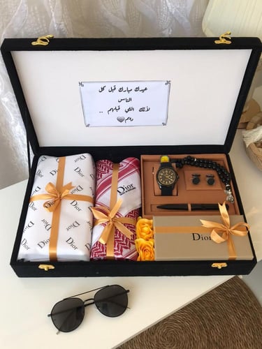 طقم رجالي مميز ماركة ديور