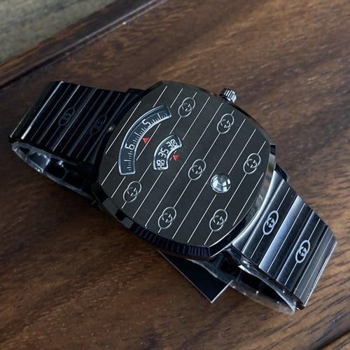 ساعة قوتشي الرجالية