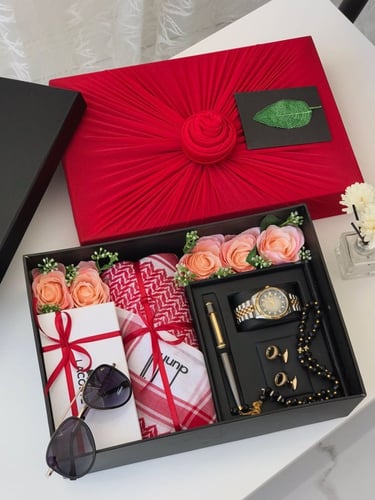 هدية رجالية بوكس دنهل