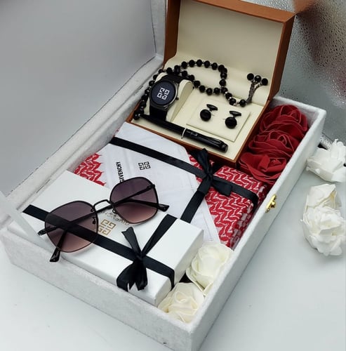 بوكس هدية رجالي من جيفنشي