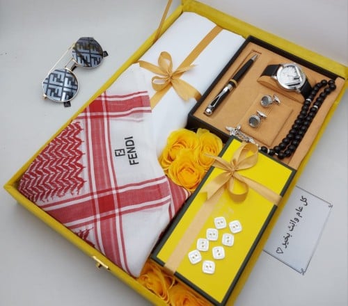 بوكس رجالي مميز من فندي