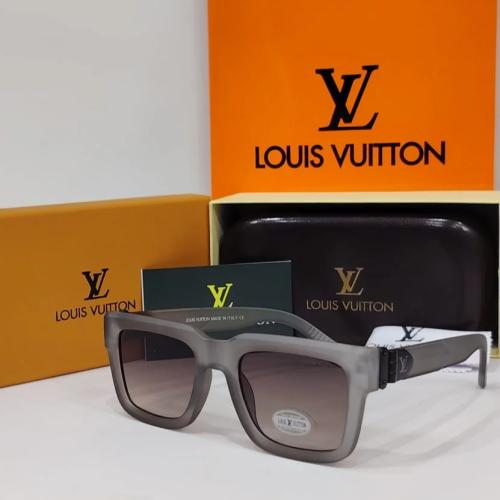 نظارة شمس لوي فيتون – تصميم فاخر وعدسات عالية النق...