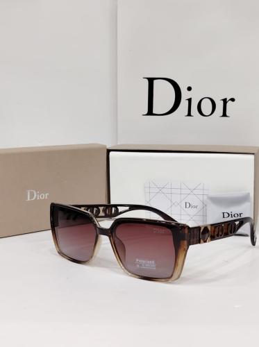 نظارة ديور فاخرة بإطار بني متدرج أنيق وعدسات بنية...