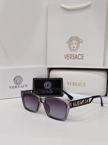 نظارة فرزاتشي إطار أسود وعدسات متدرجة — فخامة تُرى