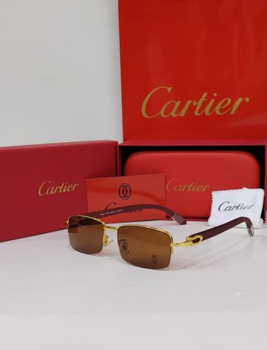 نظارة كارتييه رجالية بإطار ذهبي وعدسات بنية داكنة