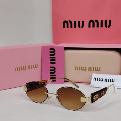 نظارة شمس ميو ميو – إطار أنيق وعدسات راقية