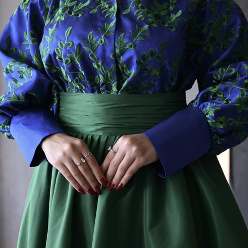 طقم قميص مع التنورة