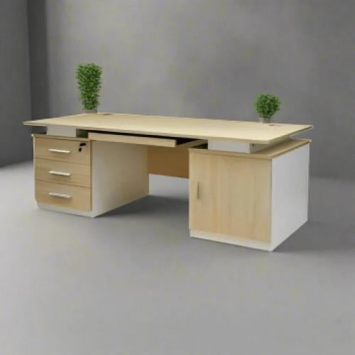 Office employee 160cm–wooden×white
