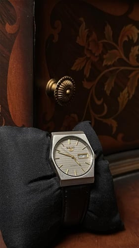 سيكو ٥ سداسي بقصة مميزة | Seiko 5