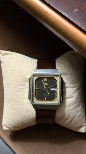 Seiko 5 Classic
