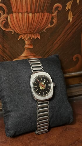 ويست اند واتش الشمس اصدار خاص | West end watch cQ