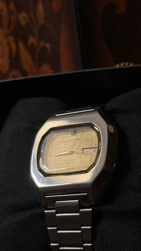 سيكو ٥ جوهري | Seiko 5 J