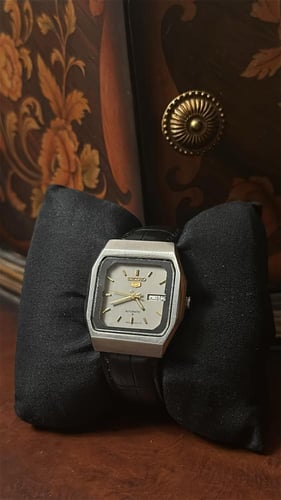 سيكو ٥ مربع كلاسيكي | Seiko 5 Classic