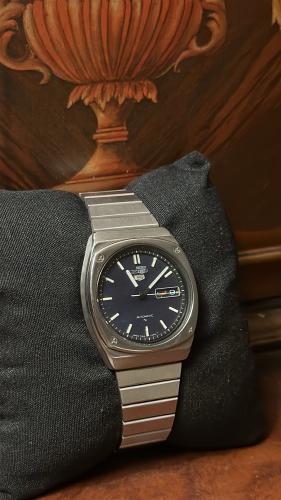 سيكو ٥ شعار رسم | Seiko 5 3D